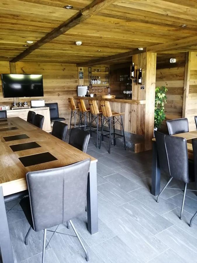 Chambres Et Tables D'Hotes Le Choton A Nono - Col Du Joly Beaufortain Hauteluce Exterior photo
